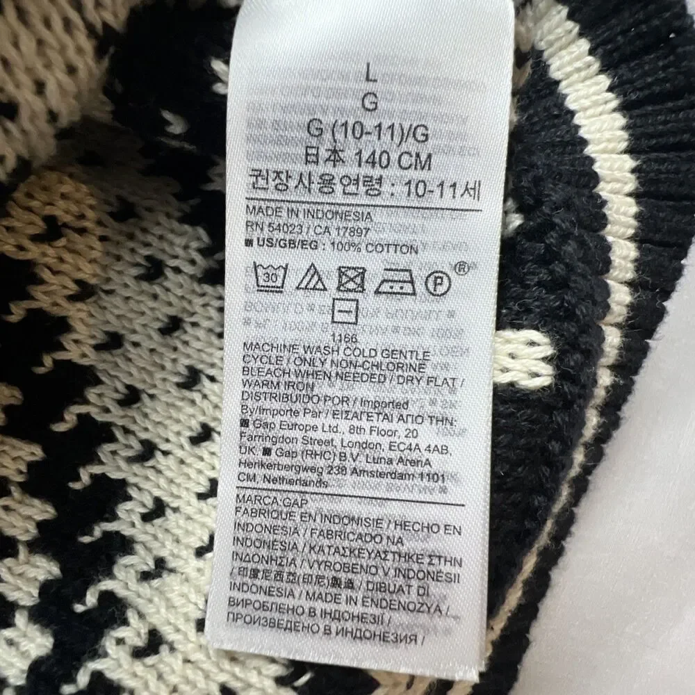 Gap Kids Black And White Chevron Crochet Knit Large NWT